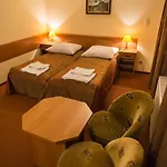 Otel Ros 3*